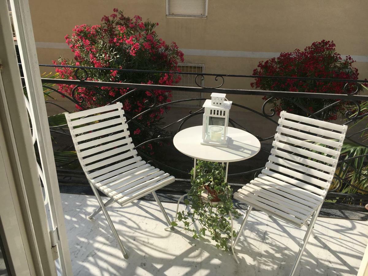Rodeo Drive Apartment Виареджо Екстериор снимка