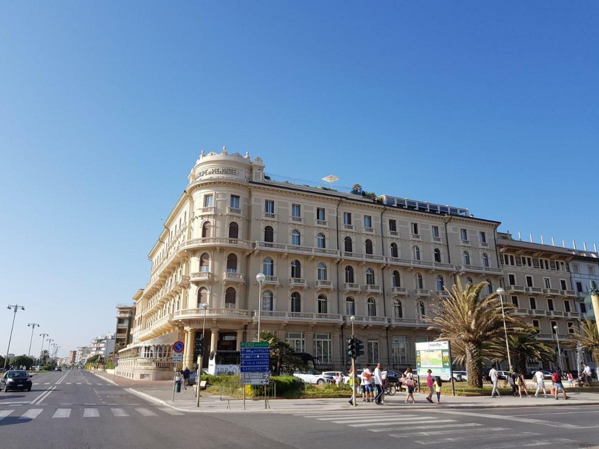 Rodeo Drive Apartment Виареджо Екстериор снимка